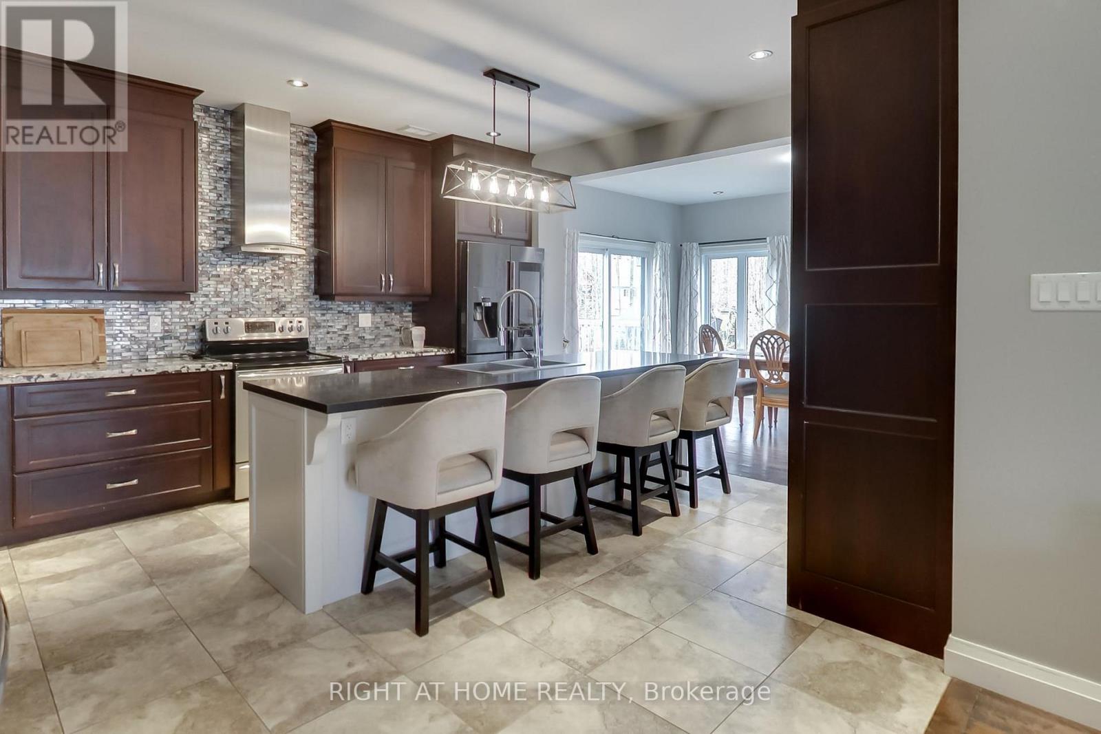 54 BELLEHUMEUR ROAD - 15