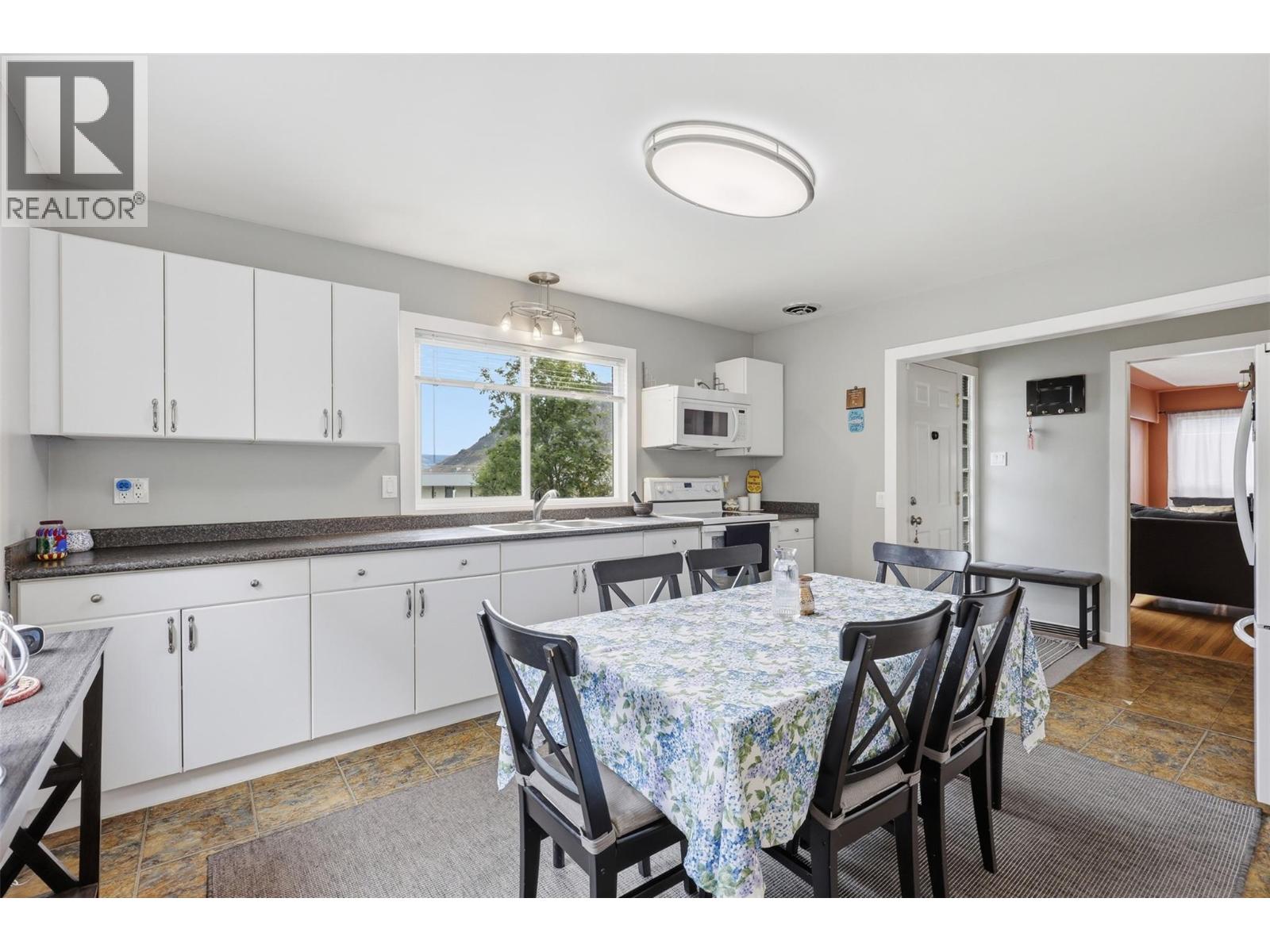 1365 COLUMBIA Street - 7