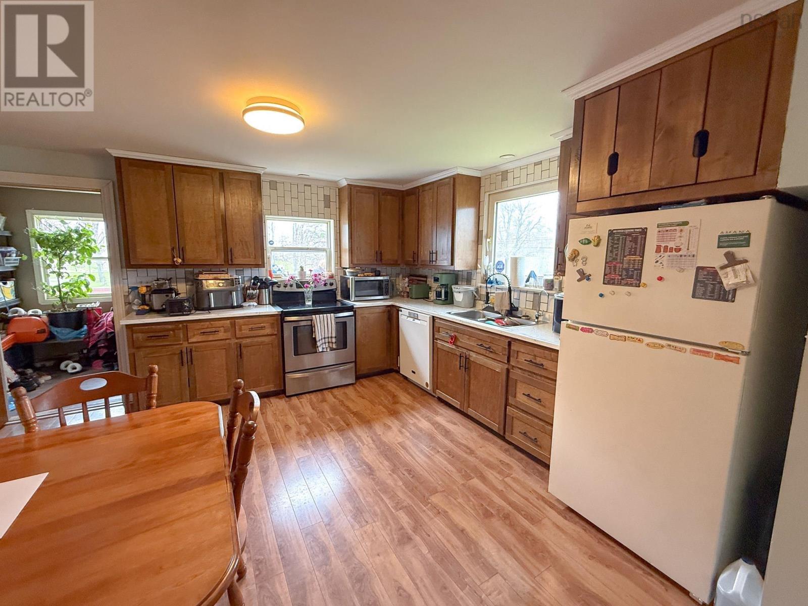 54 Jollimore Road - 6