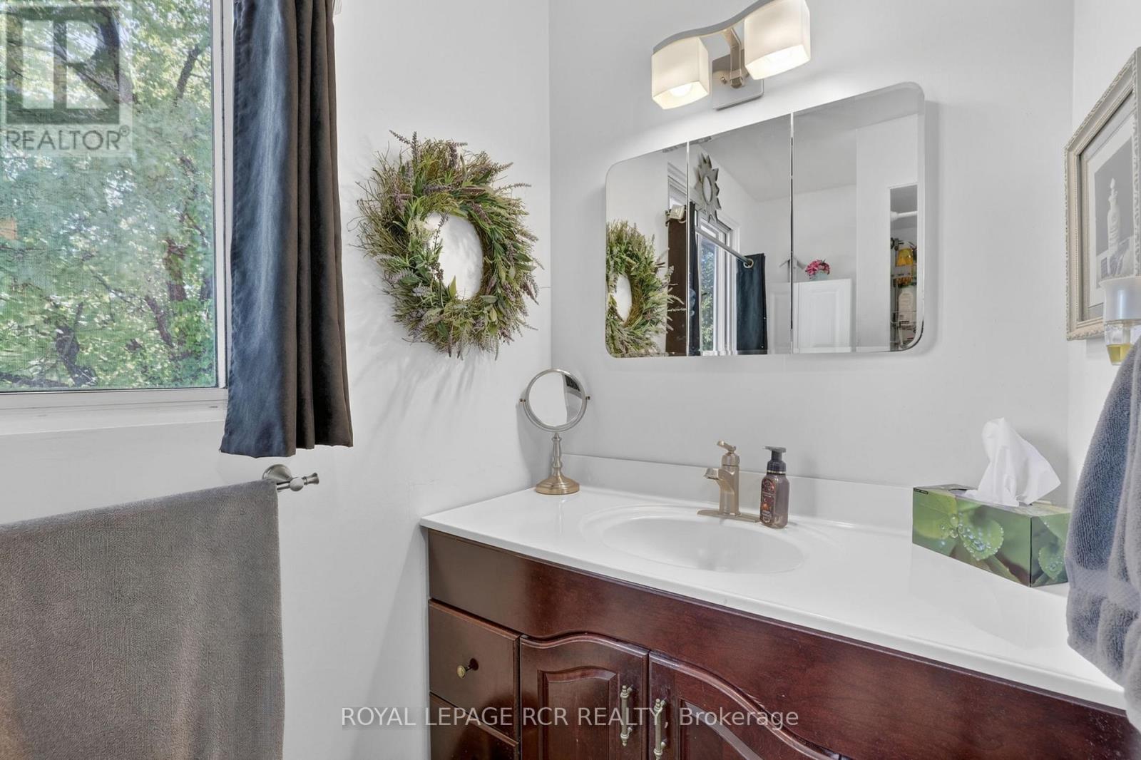 55 BARONWOOD COURT - 26