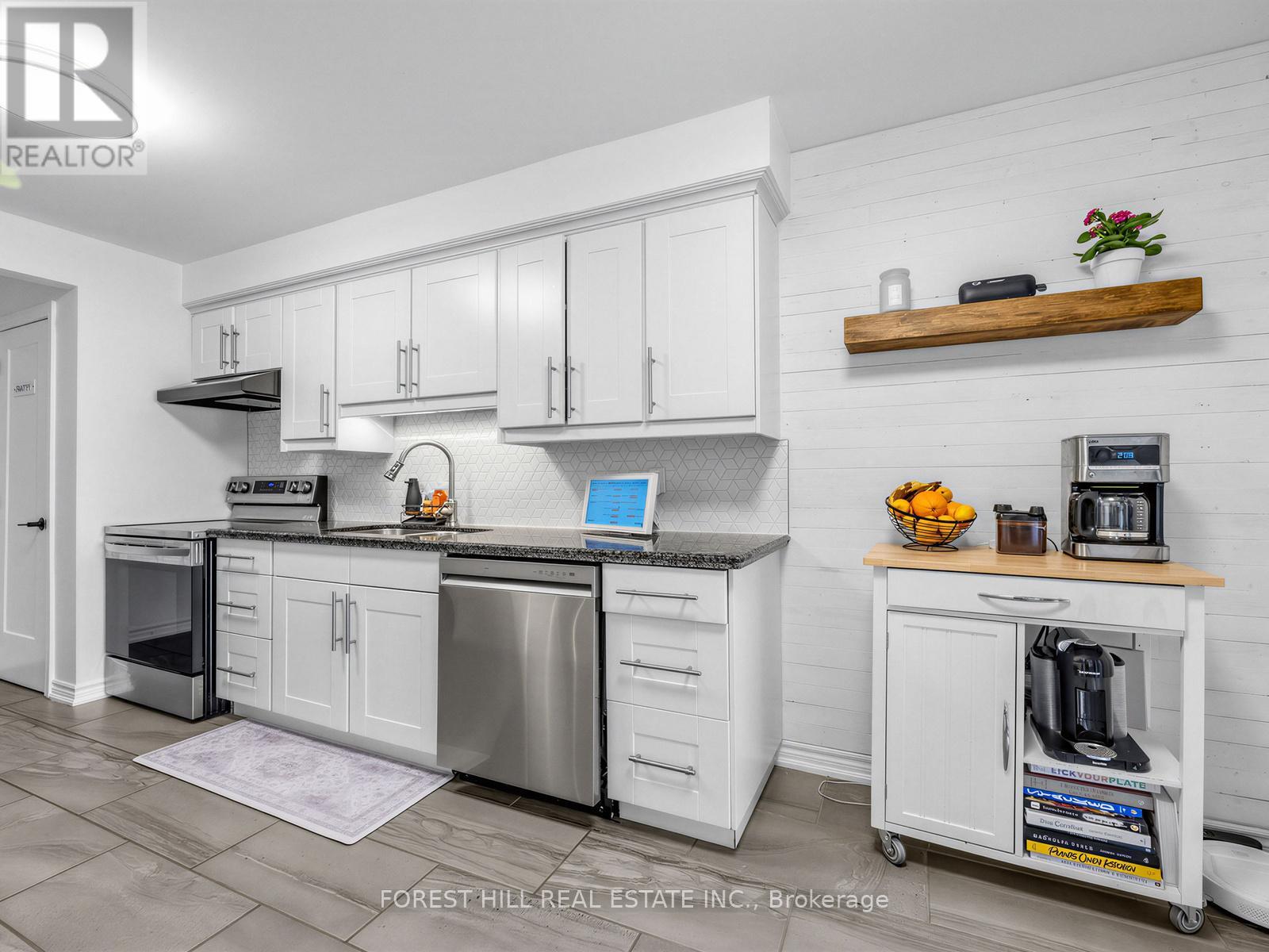 4243 THOM GARDENS - 6