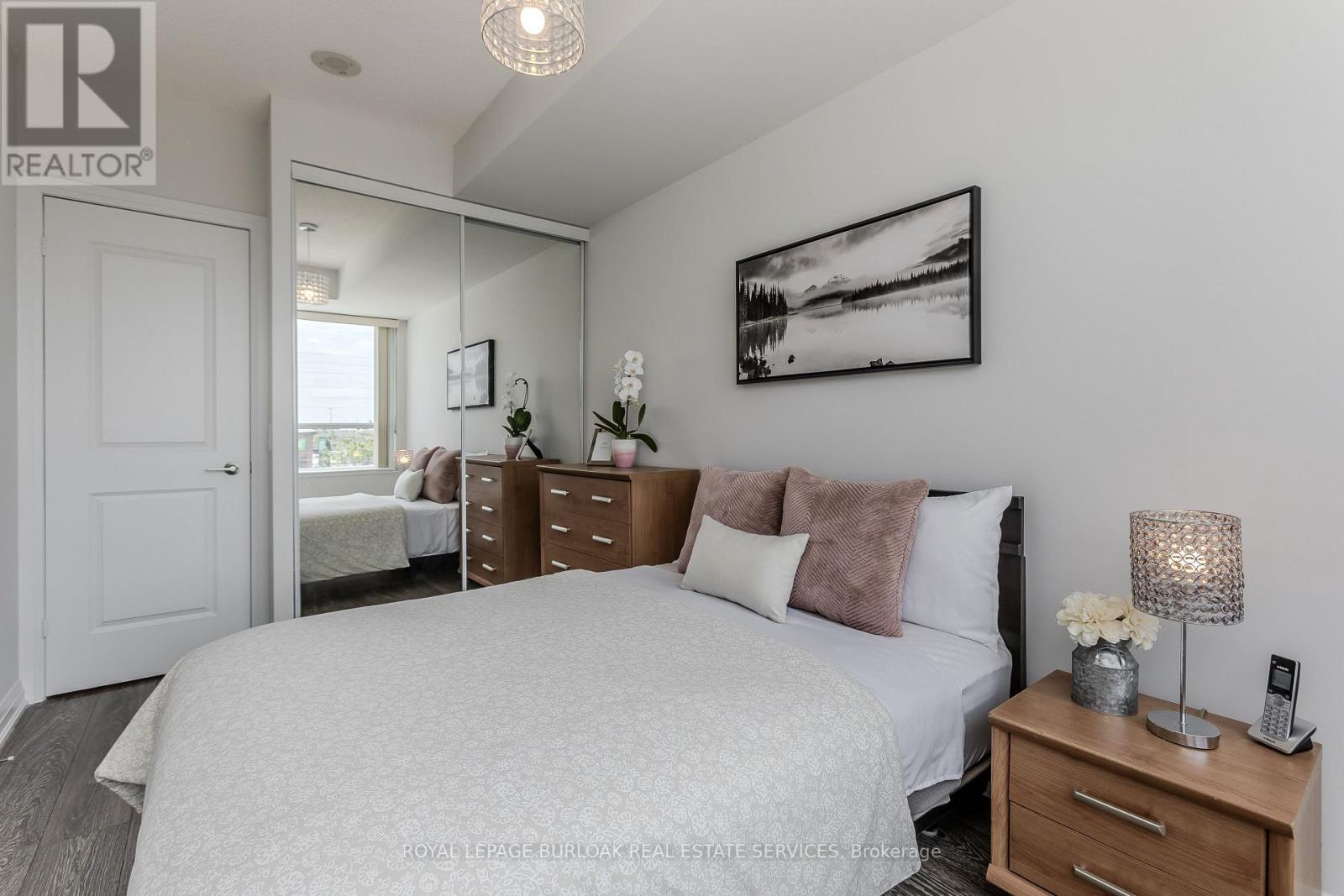 #312 1055 SOUTHDOWN ROAD - 21