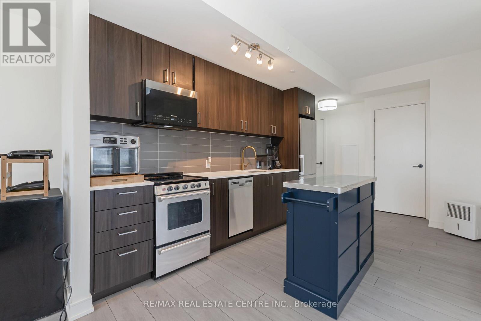 #1402 8010 DERRY ROAD - 13