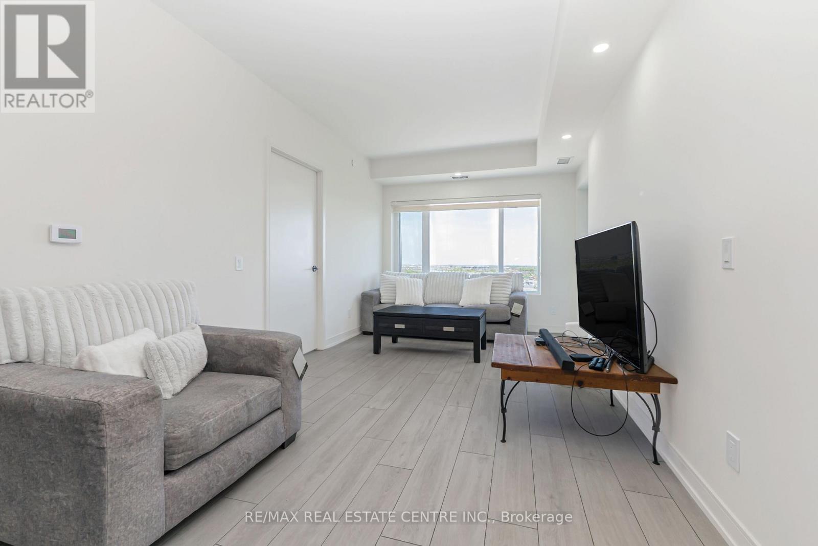 #1402 8010 DERRY ROAD - 22