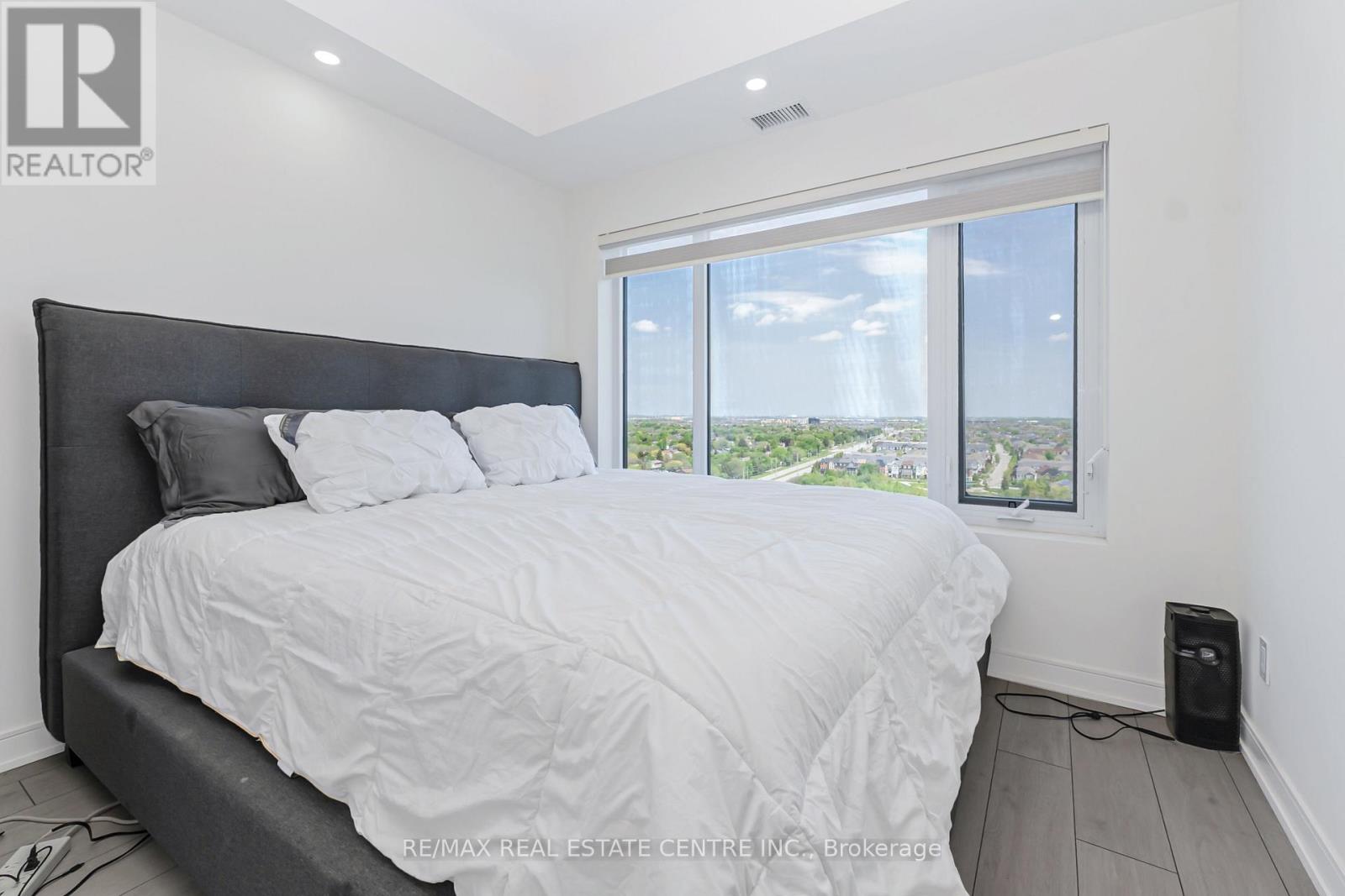 #1402 8010 DERRY ROAD - 23