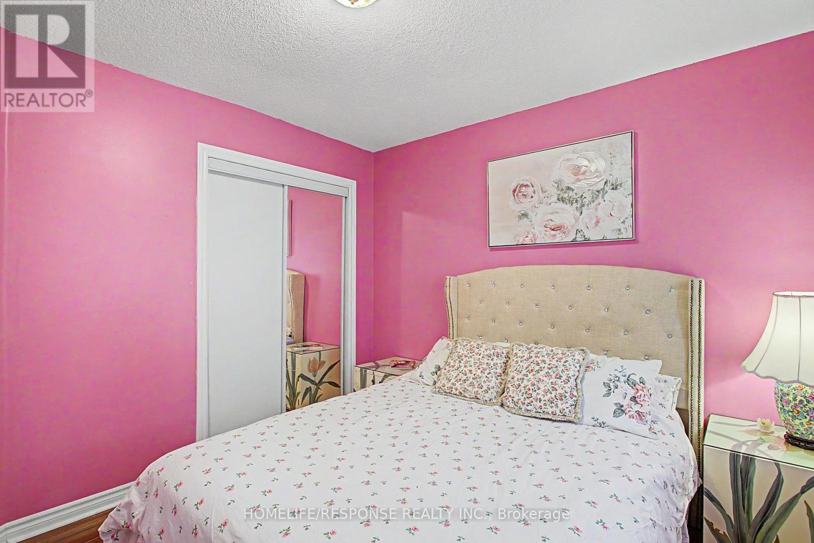 16 ANGELUCCI DRIVE - 17