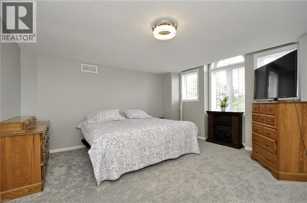 35 HADDAWAY Court - 20