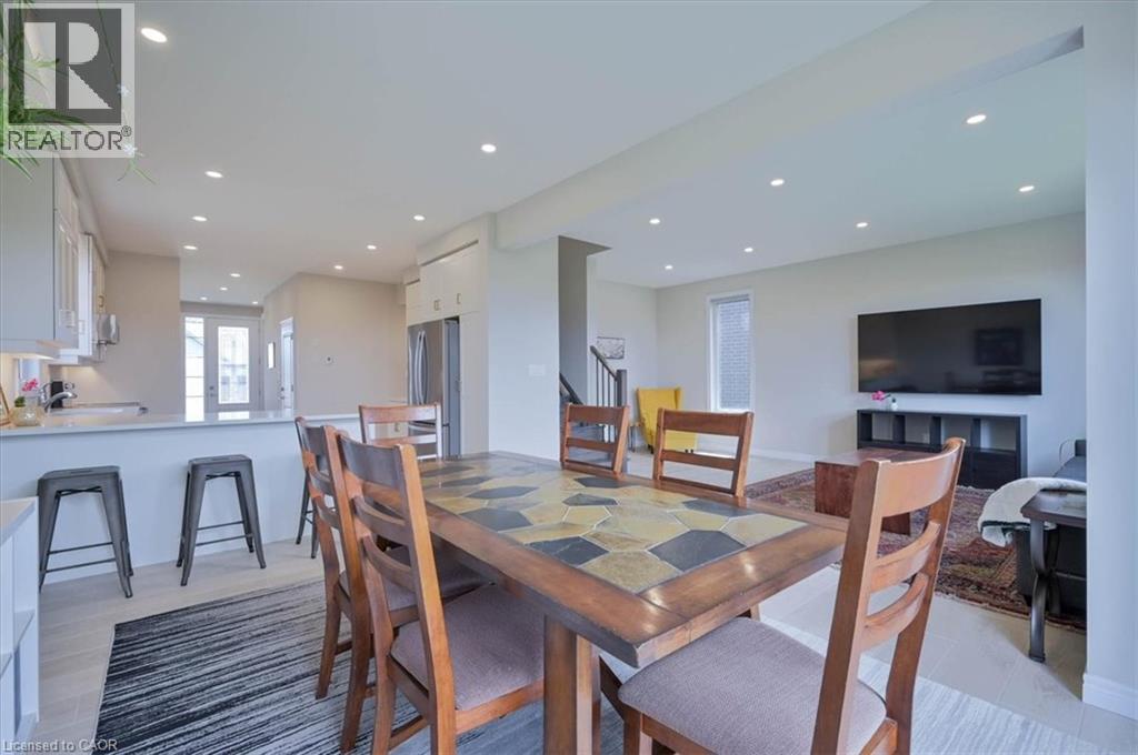 107 SNYDER Avenue - 10