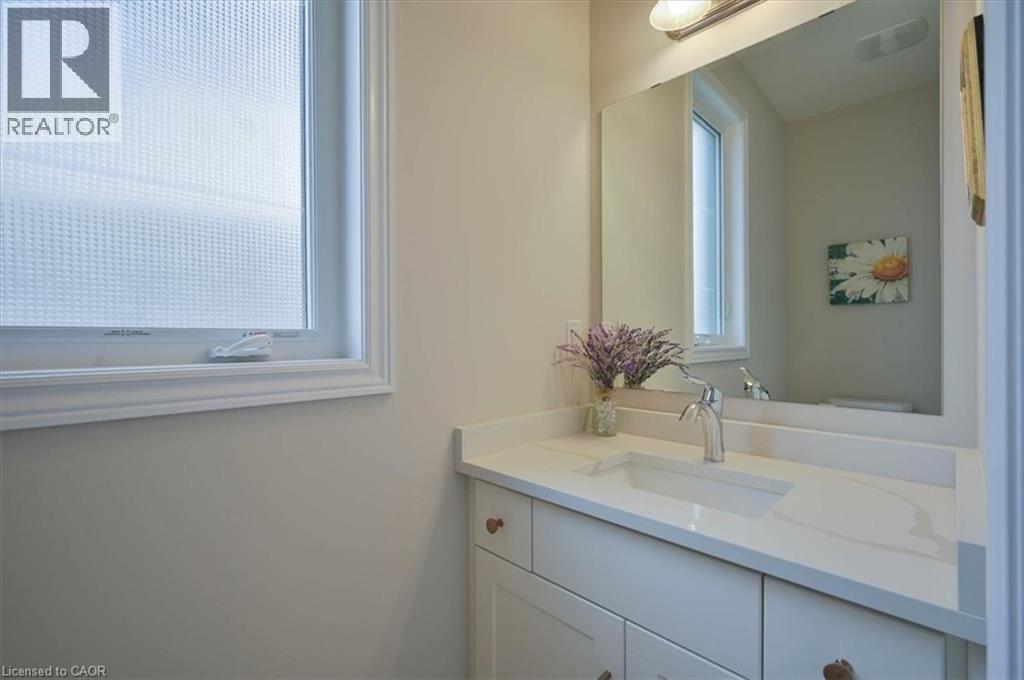 107 SNYDER Avenue - 15
