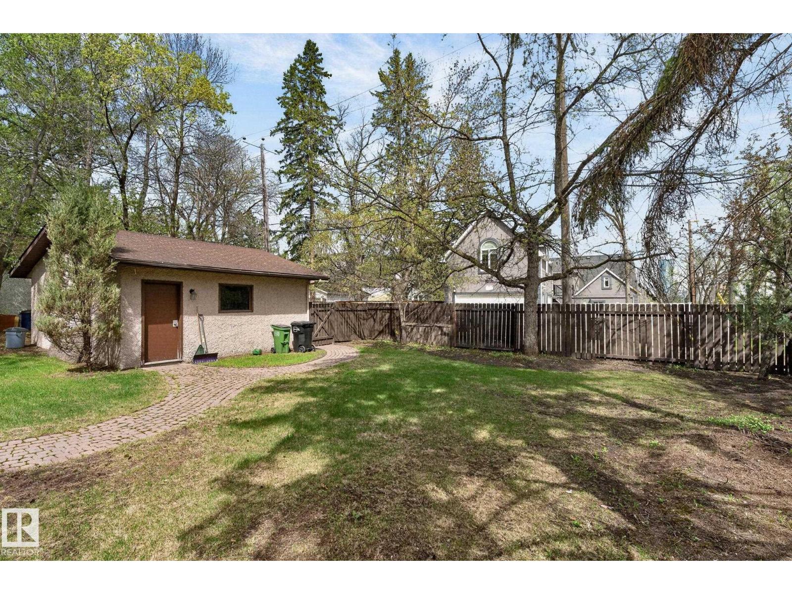 11608 EDINBORO RD NW — photo 9