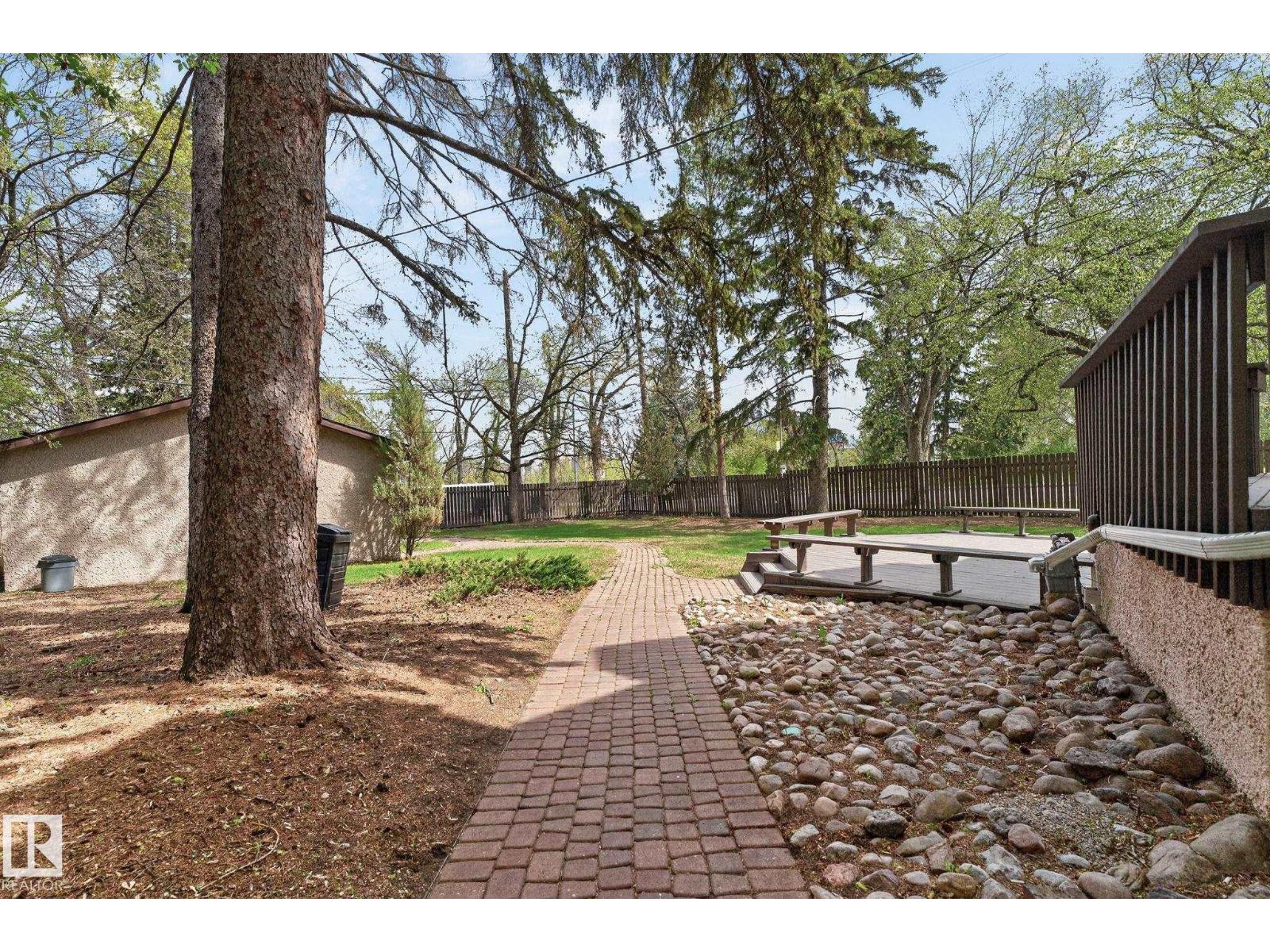 11608 EDINBORO RD NW — photo 7