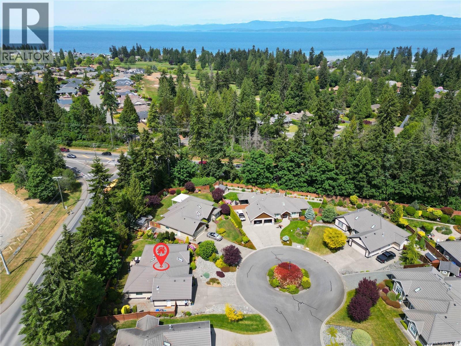 978 Cantebury Pl, Qualicum Beach