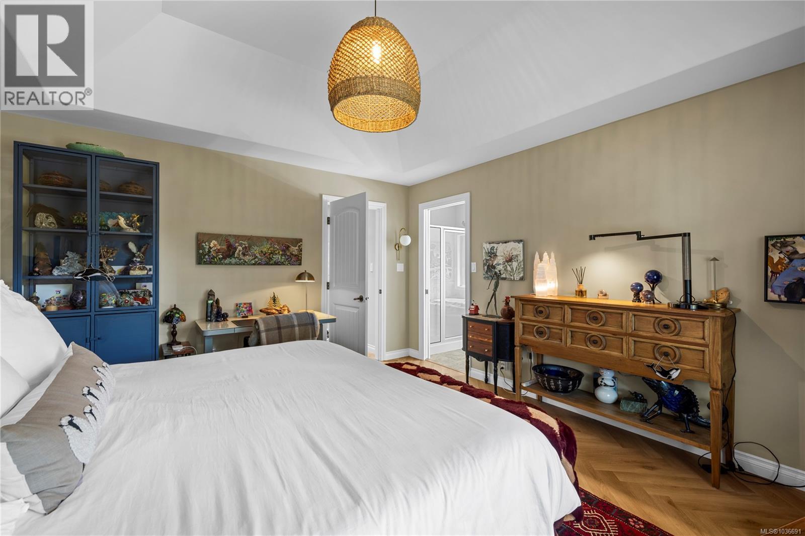 978 Cantebury Pl - 13