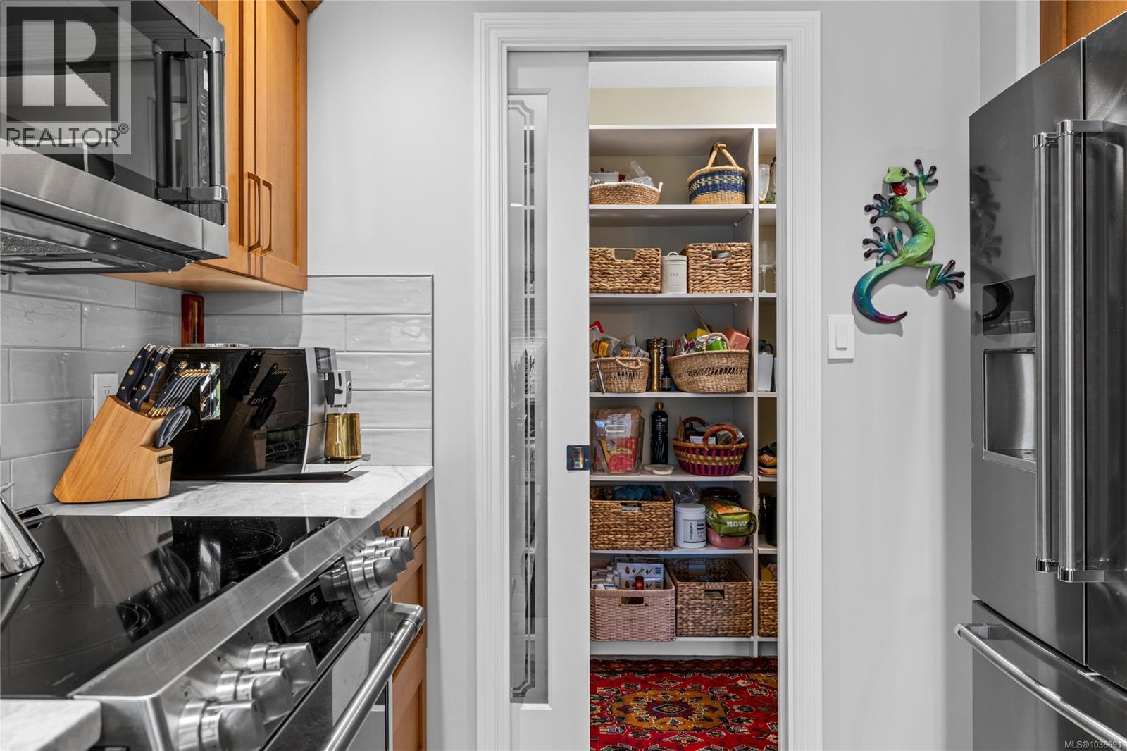 978 Cantebury Pl, Qualicum Beach