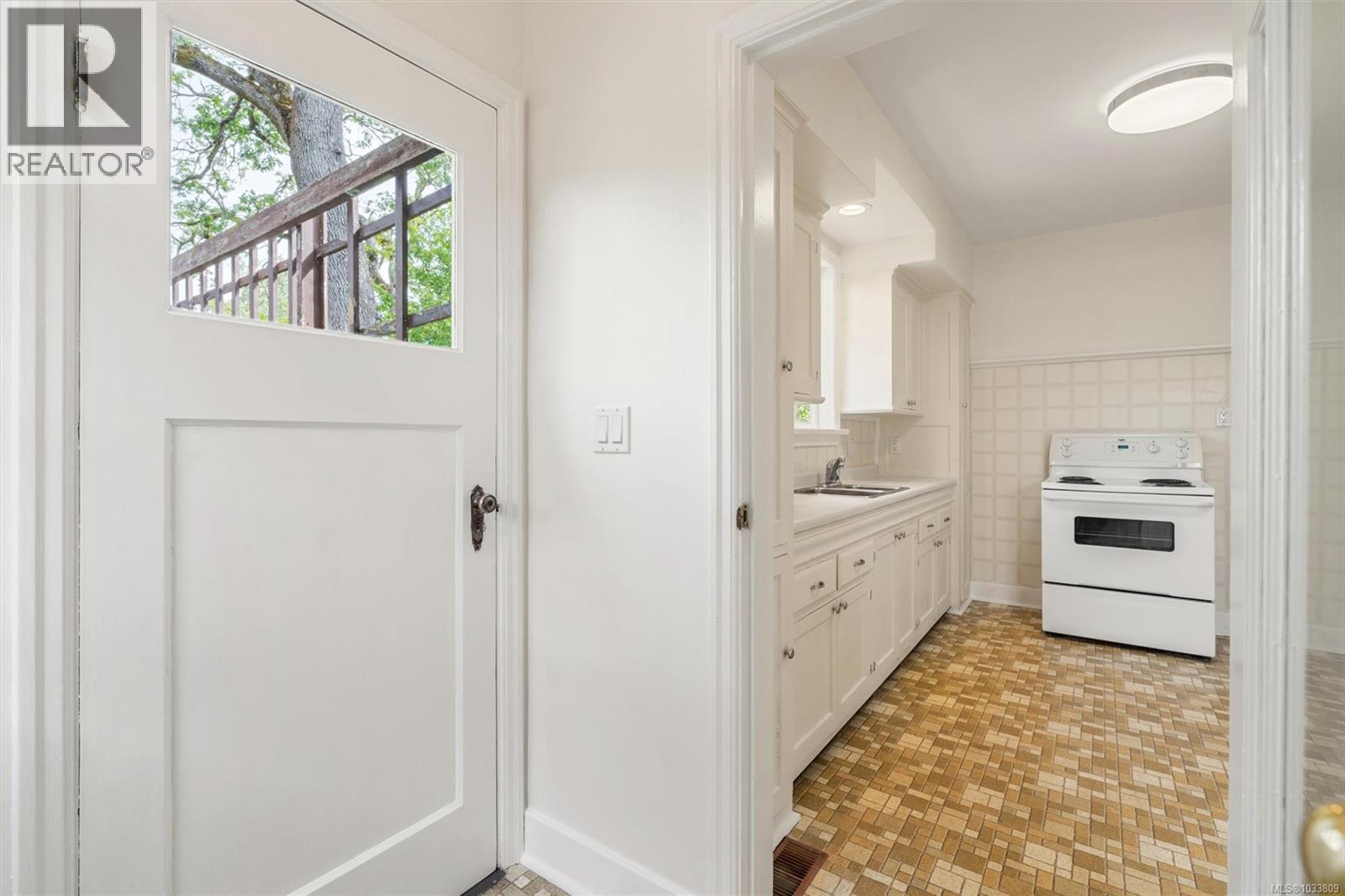 1670 Kisber Ave - 21