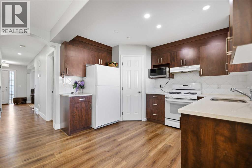 248 Taracove Road NE - 10