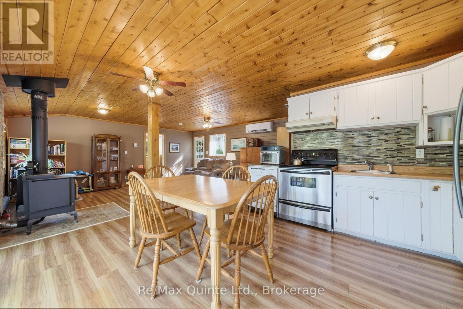 122 COTTAGE LANE - 10