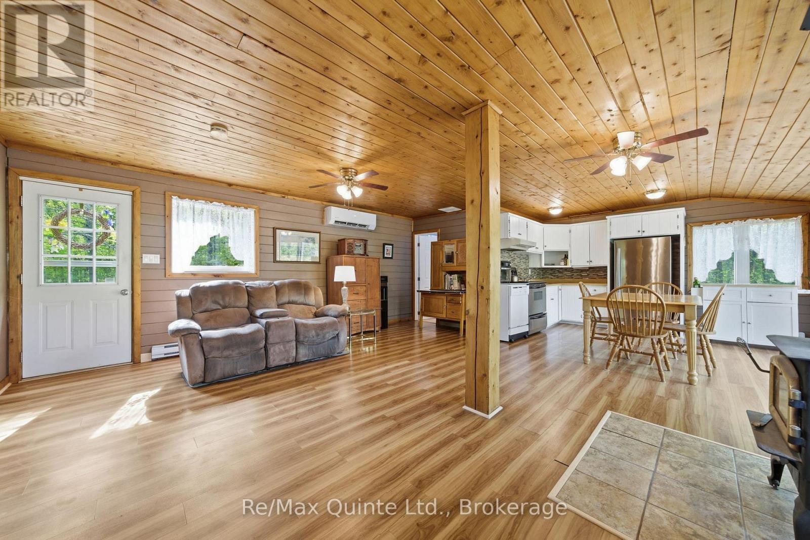 122 COTTAGE LANE - 5