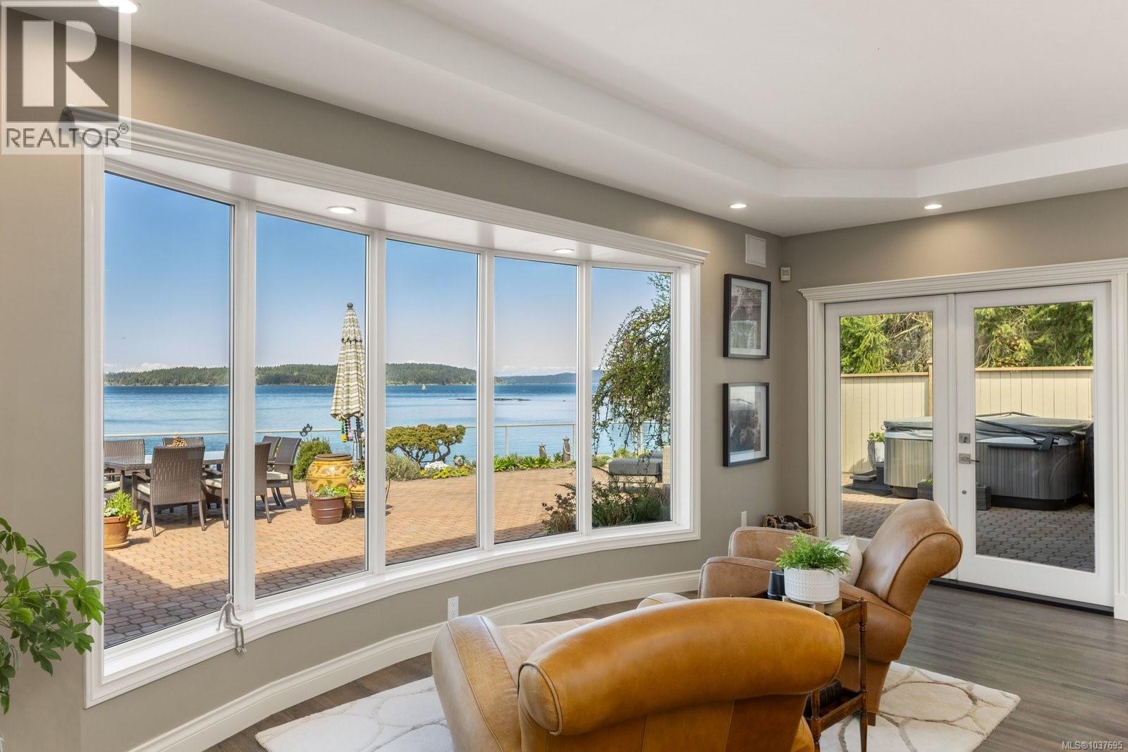  2450 Whidby Lane, Sidney