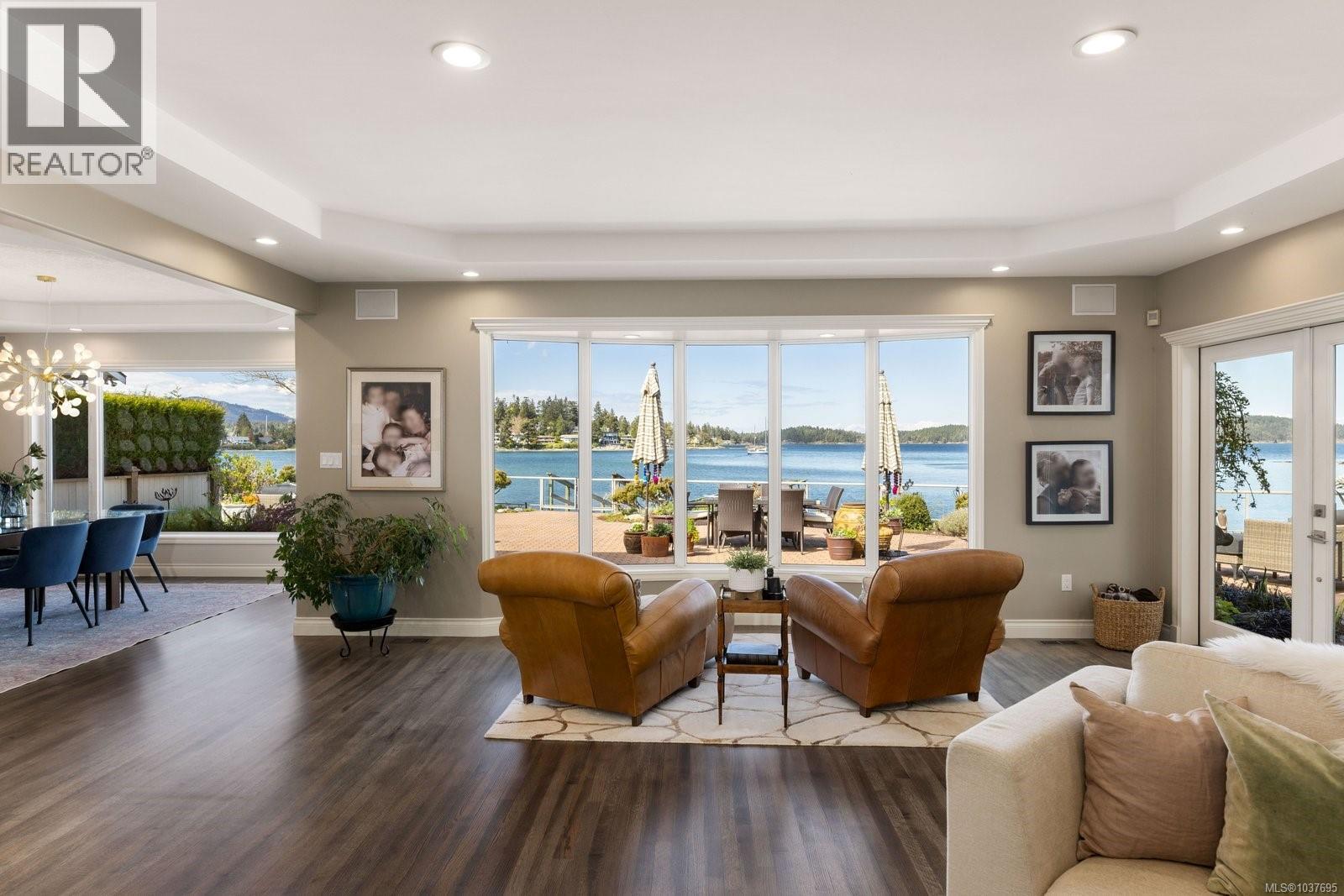  2450 Whidby Lane, Sidney