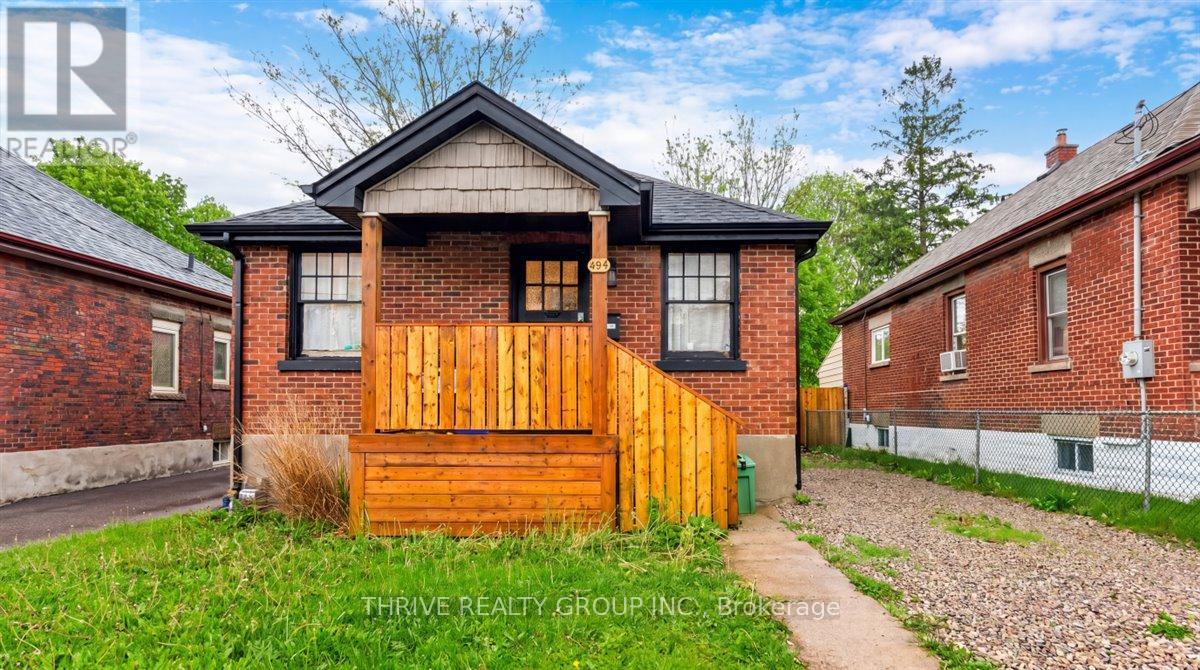 494 HIGHBURY AVENUE N - 1