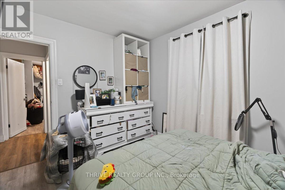 494 HIGHBURY AVENUE N - 12