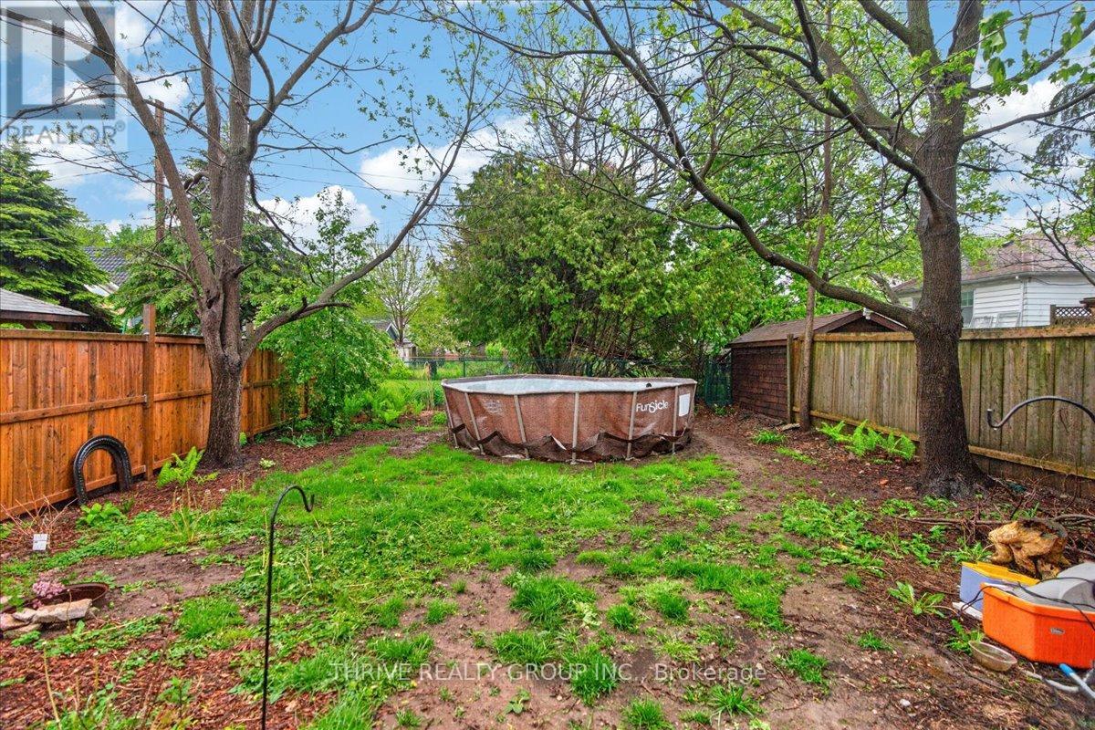 494 HIGHBURY AVENUE N - 16