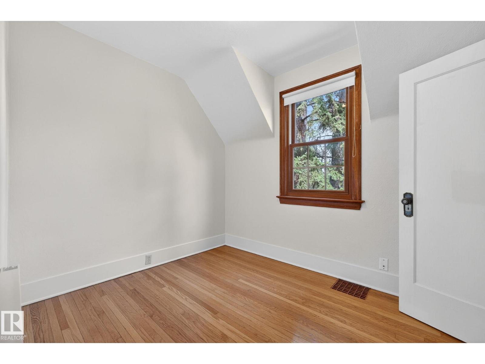 11608 EDINBORO RD NW — photo 39