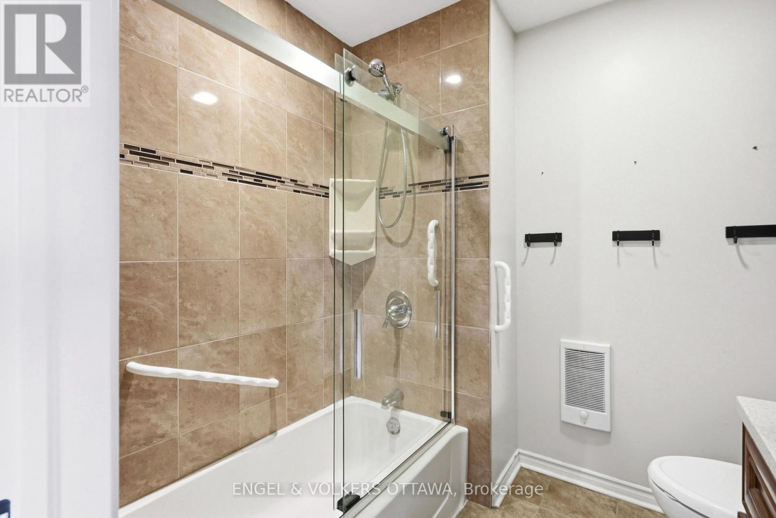 3415 TORBOLTON RIDGE ROAD - 32