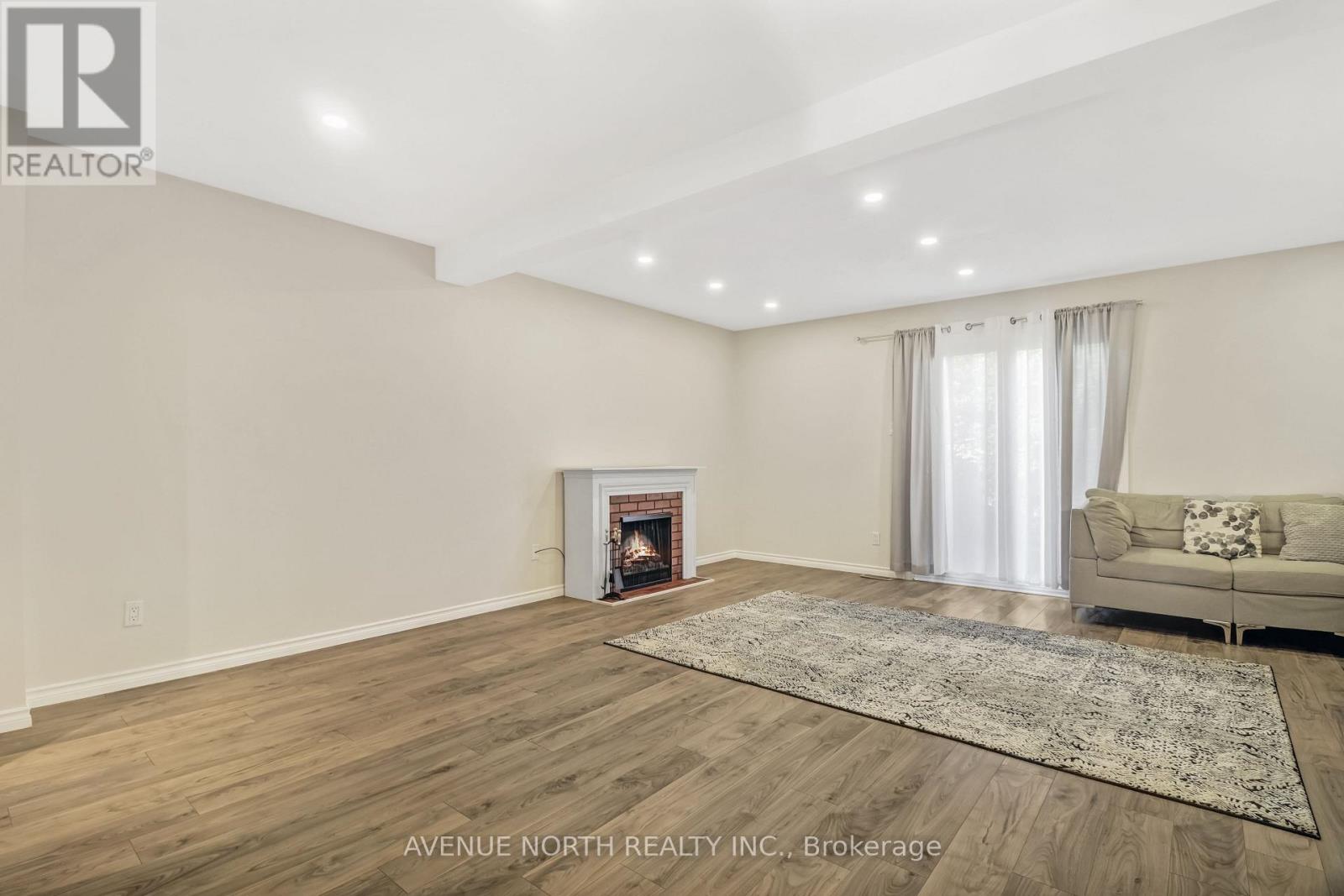 494 SANDHAMN PRIVATE - 9