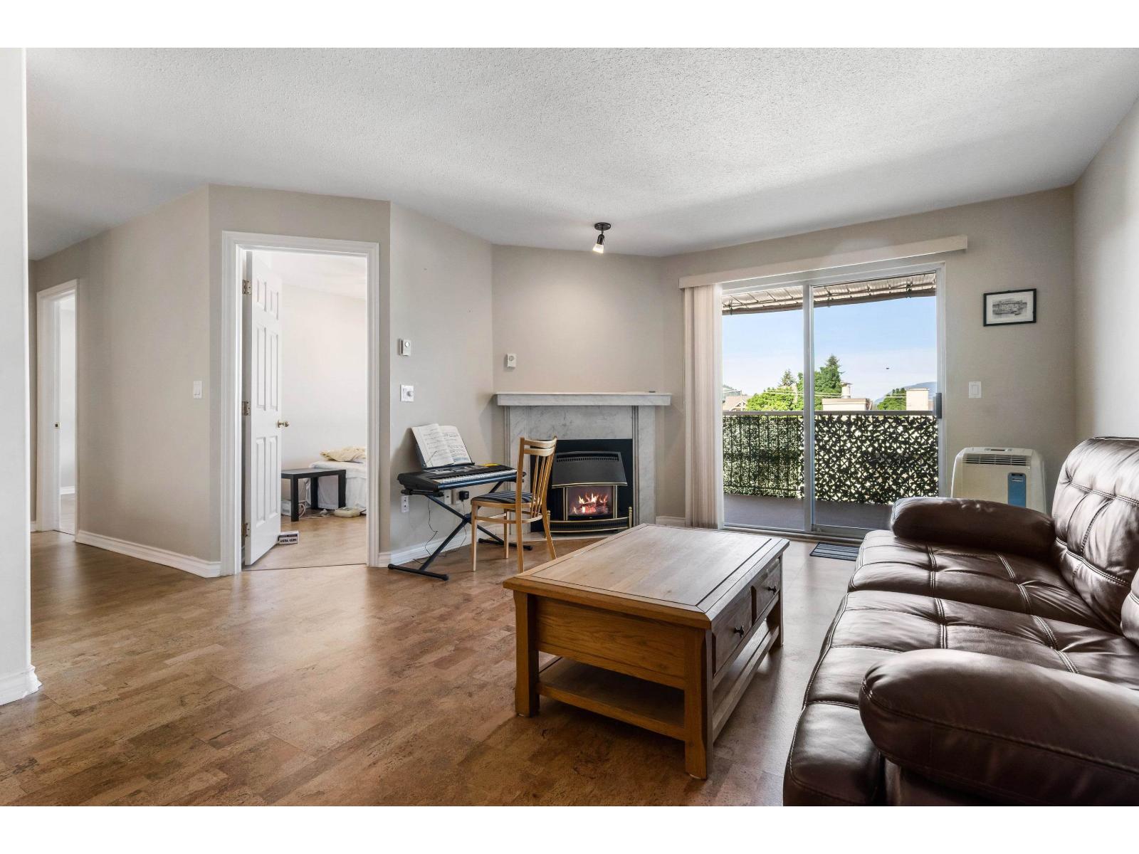 312 8985 MARY STREET, Chilliwack Proper West, Chilliwack