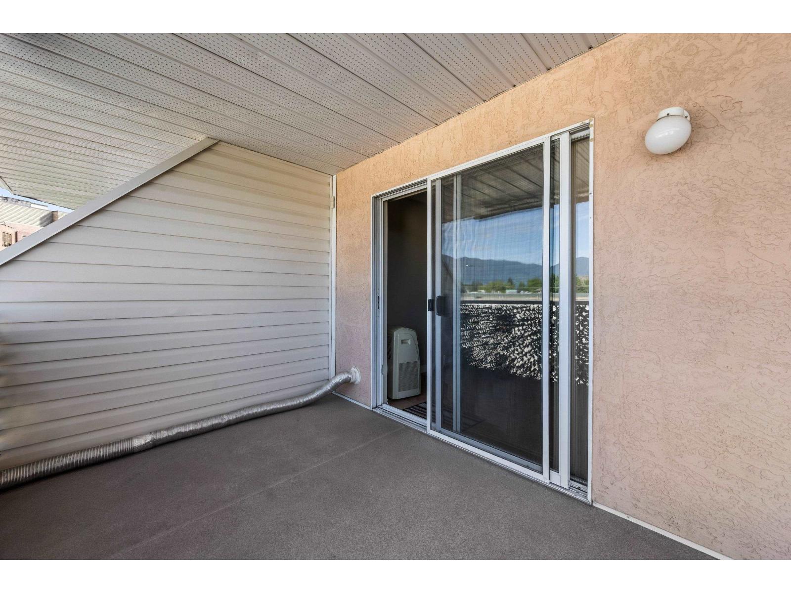 312 8985 MARY STREET, Chilliwack Proper West, Chilliwack