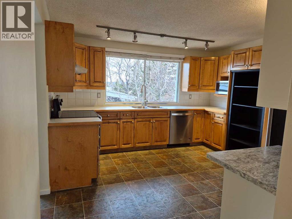 3415 Benton Drive NW - 9
