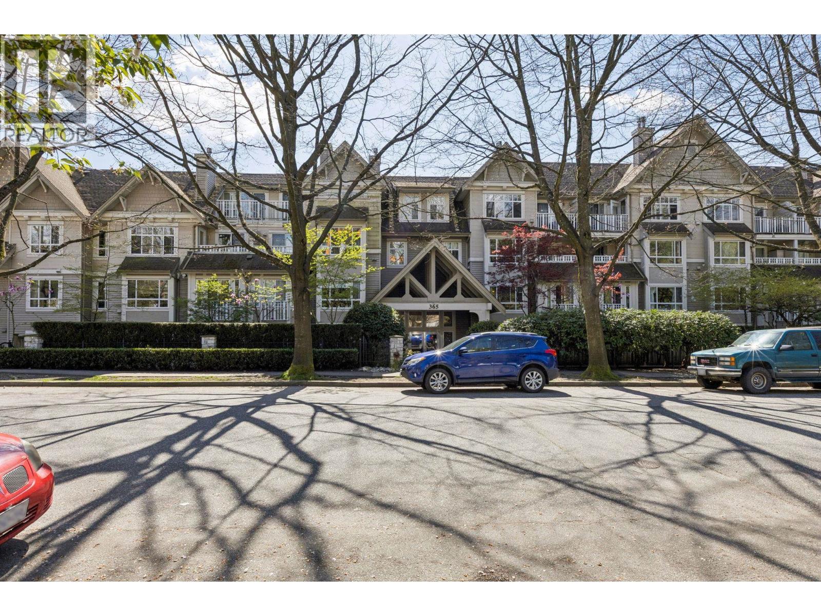 102 365 E 1ST STREET, North Vancouver
