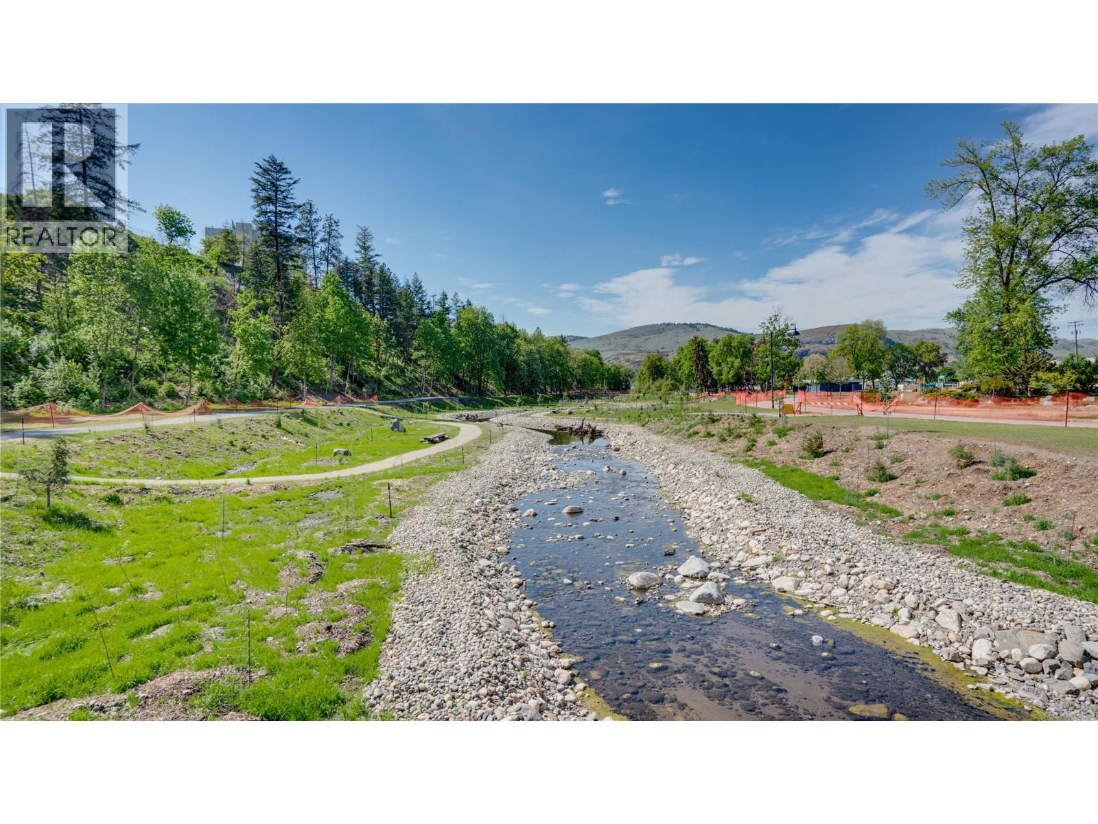 3001 18 Avenue - 55