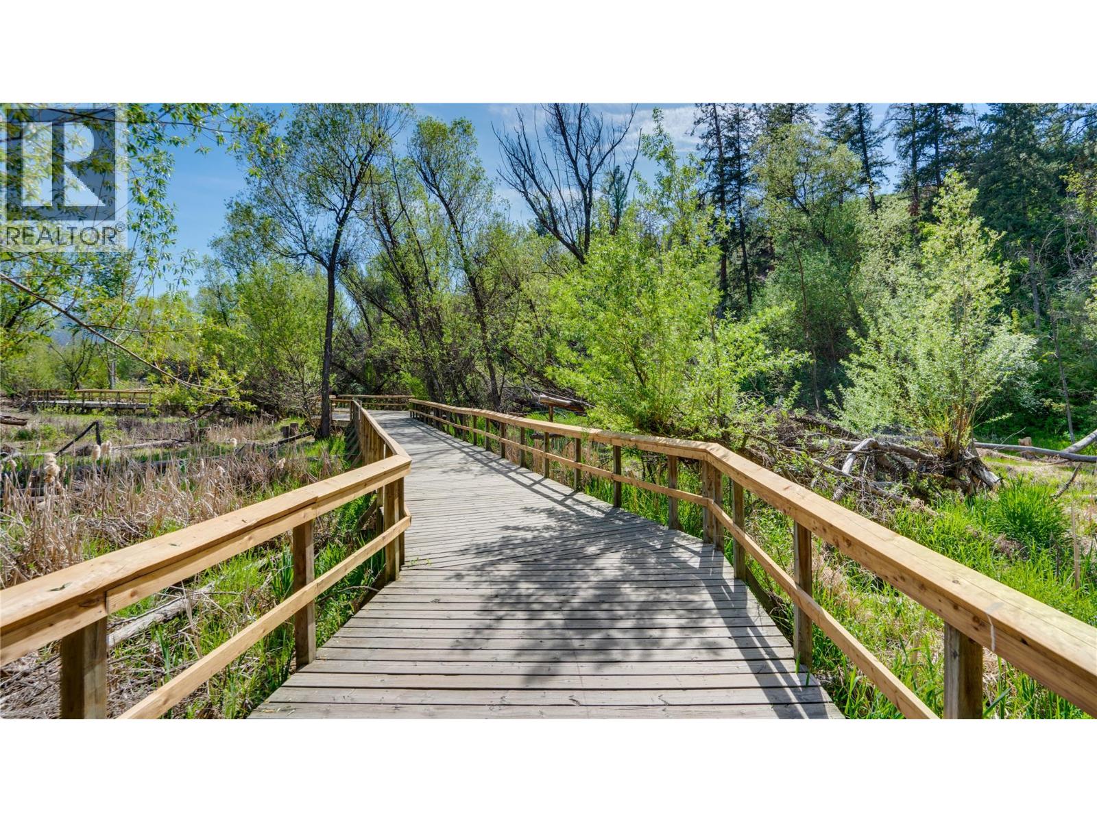 3001 18 Avenue - 51