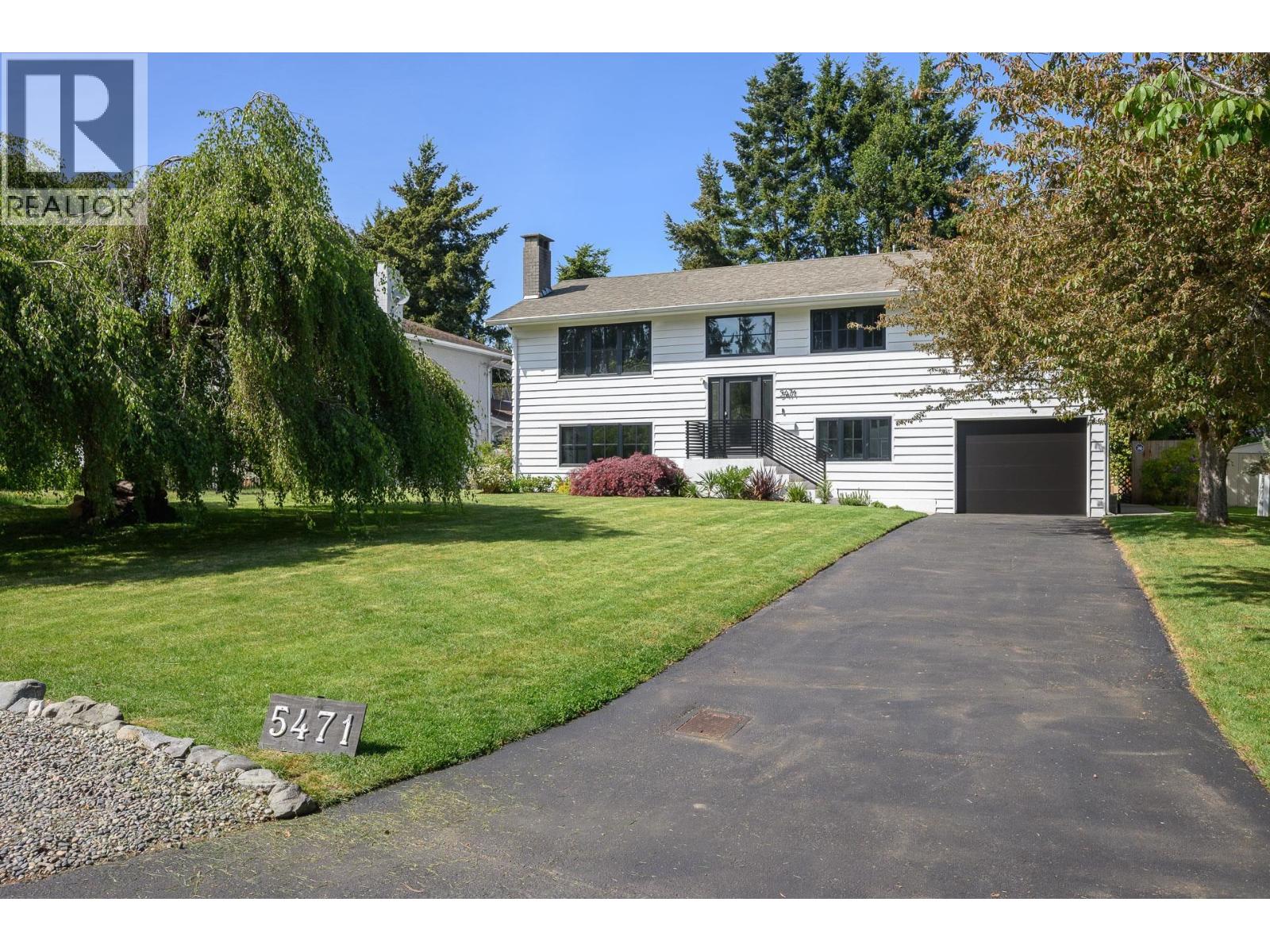 5471 7B Avenue - main photo