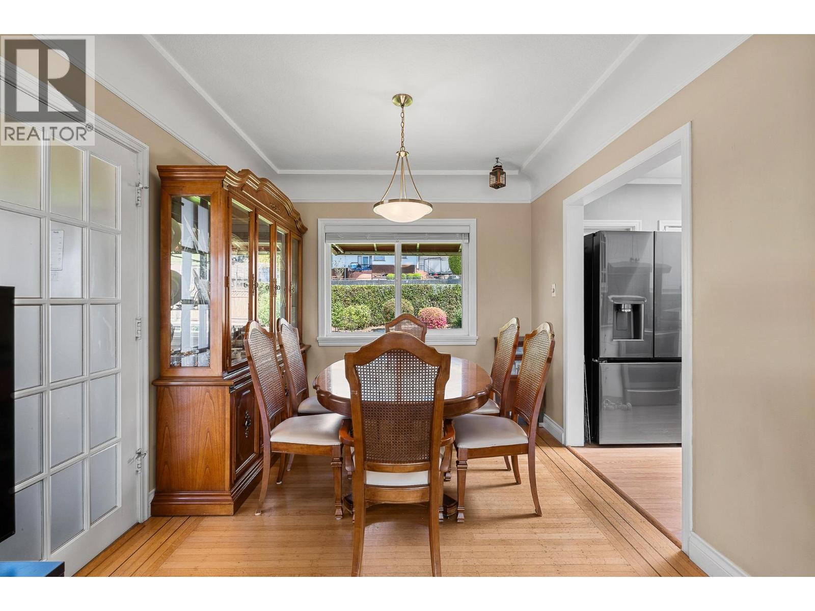 170 CARISBROOKE CRESCENT, North Vancouver