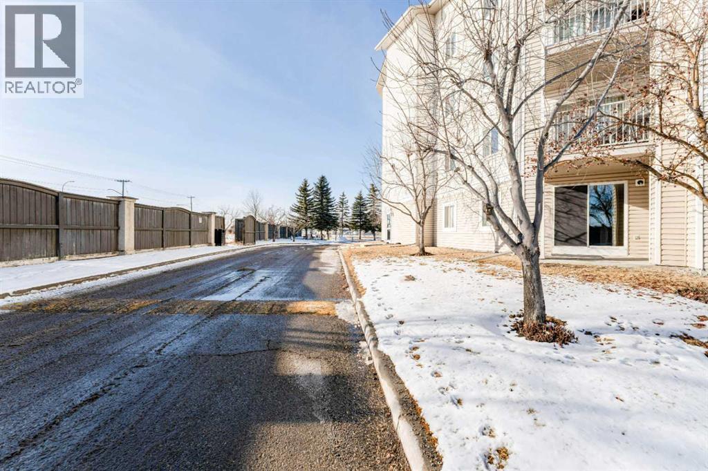#102 1717 60 Street SE - 25