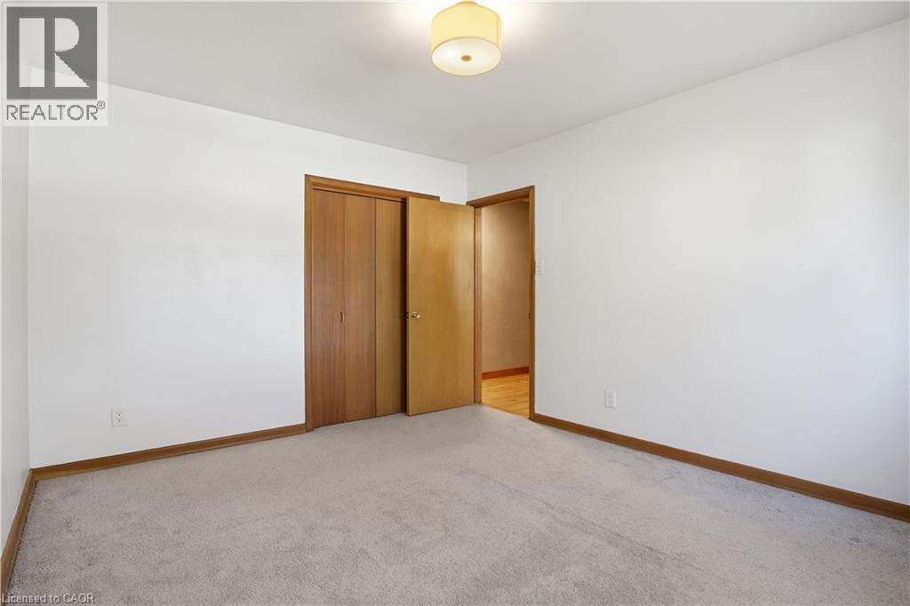 34 YULE Place, Kitchener, Ontario, N2B2J8 — Photo 15