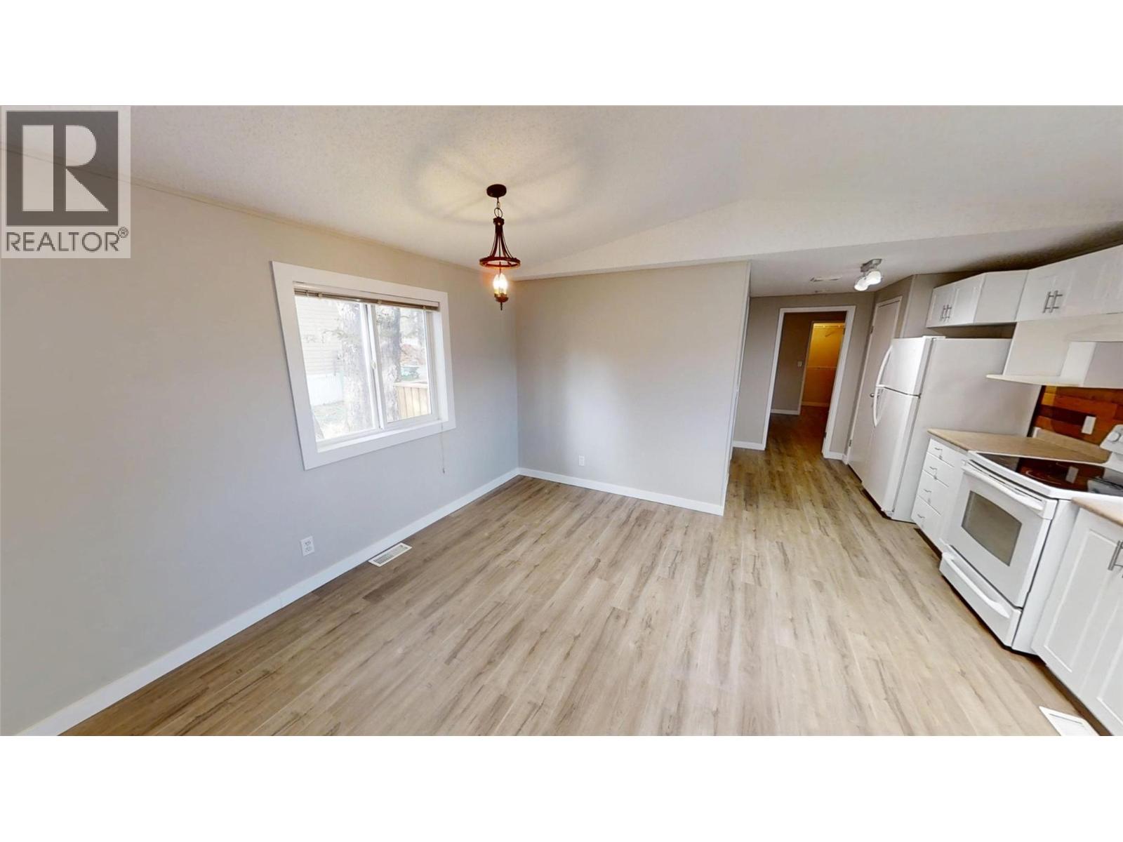 6-8561 Eacrett Road Lot# Pad 3 - 7