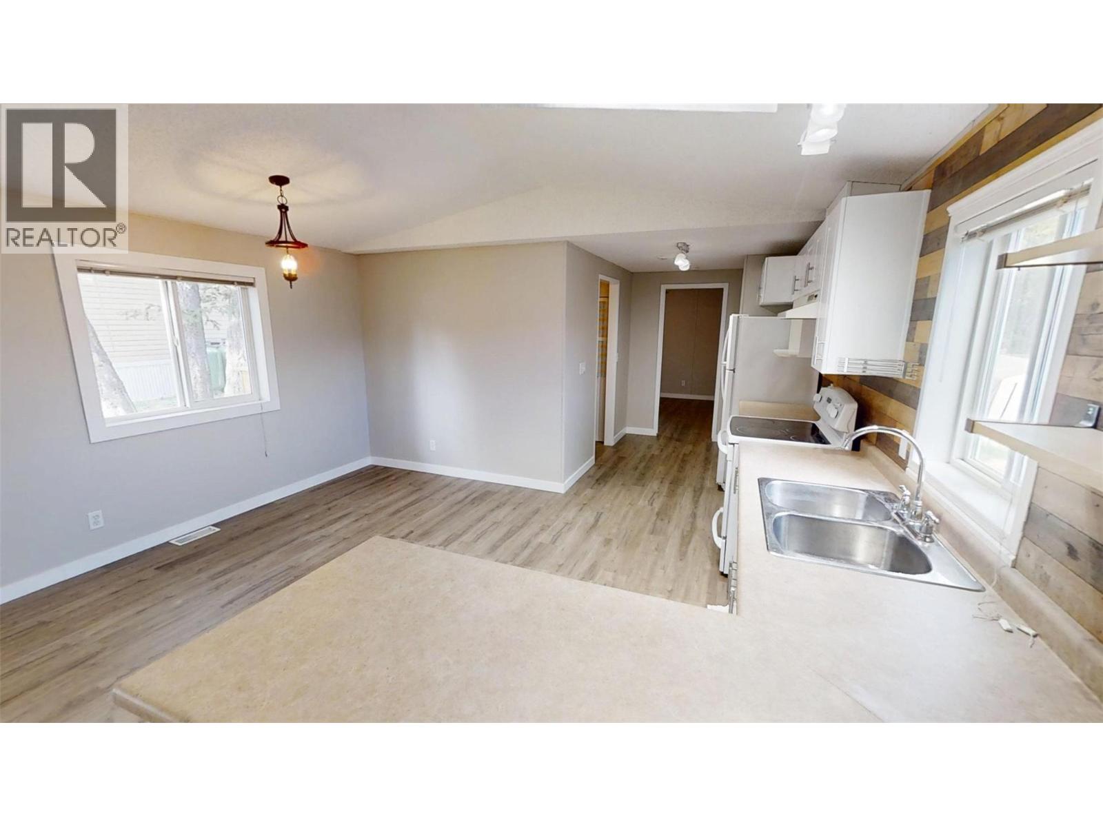 6-8561 Eacrett Road Lot# Pad 3 - 8