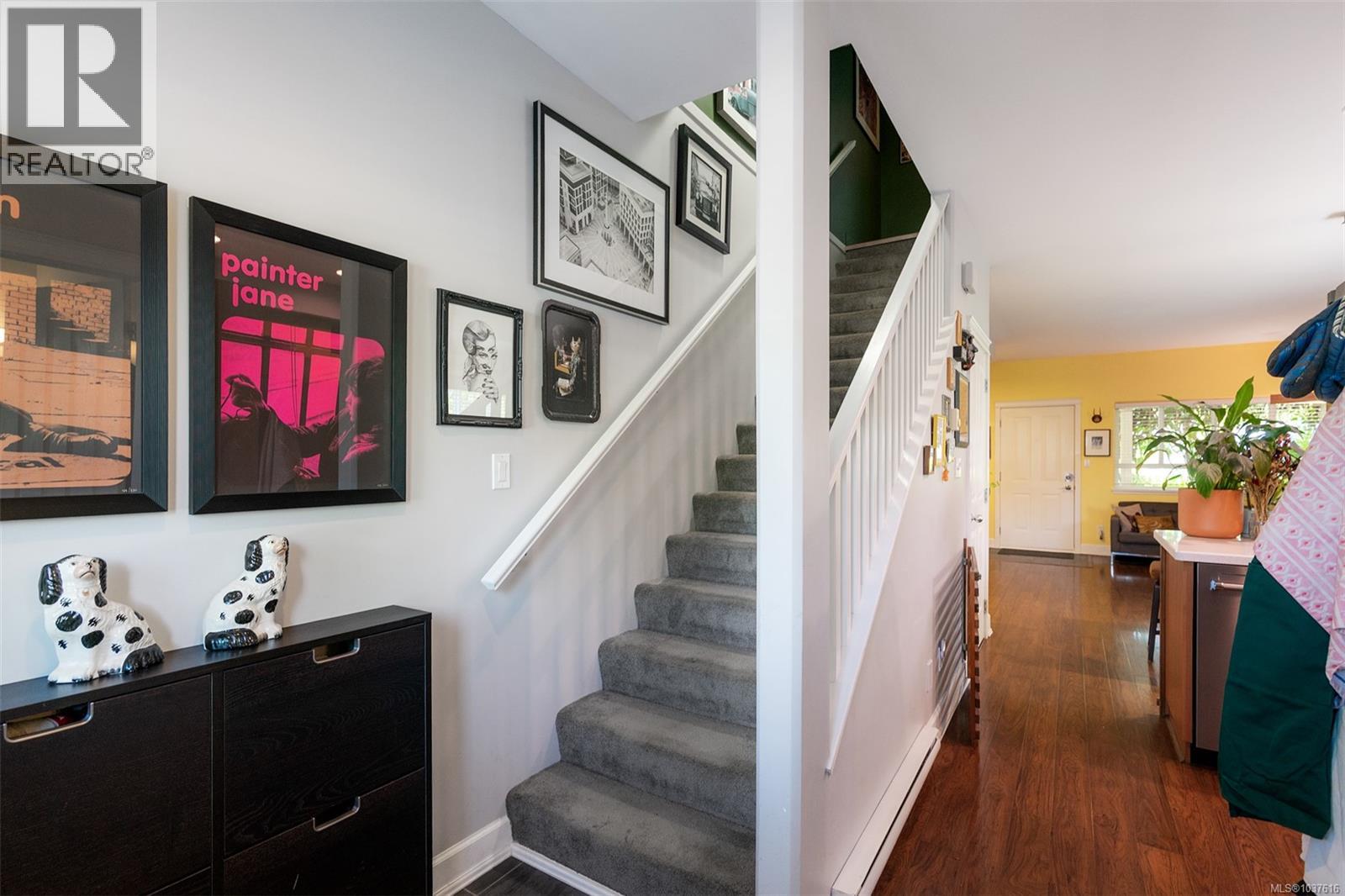 #1 860 Princess Ave - 18