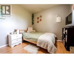 4120 Quadra St, Saanich, BC V8X3B9 Photo 21