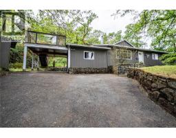 4120 Quadra St, Saanich, BC V8X3B9 Photo 33