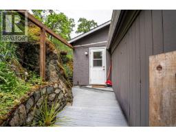 4120 Quadra St, Saanich, BC V8X3B9 Photo 38