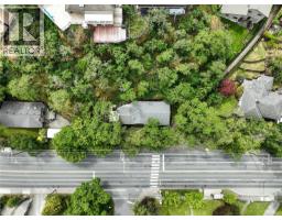 4120 Quadra St, Saanich, BC V8X3B9 Photo 42