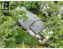 4120 Quadra St, Saanich, BC V8X3B9 Photo 45