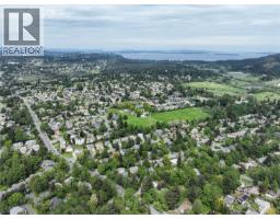 4120 Quadra St, Saanich, BC V8X3B9 Photo 49