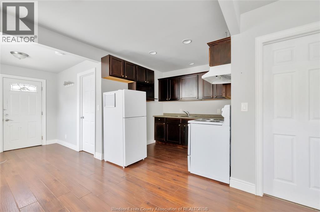 953 HENRY FORD, Windsor, Ontario, N8Y2T3 — Photo 8